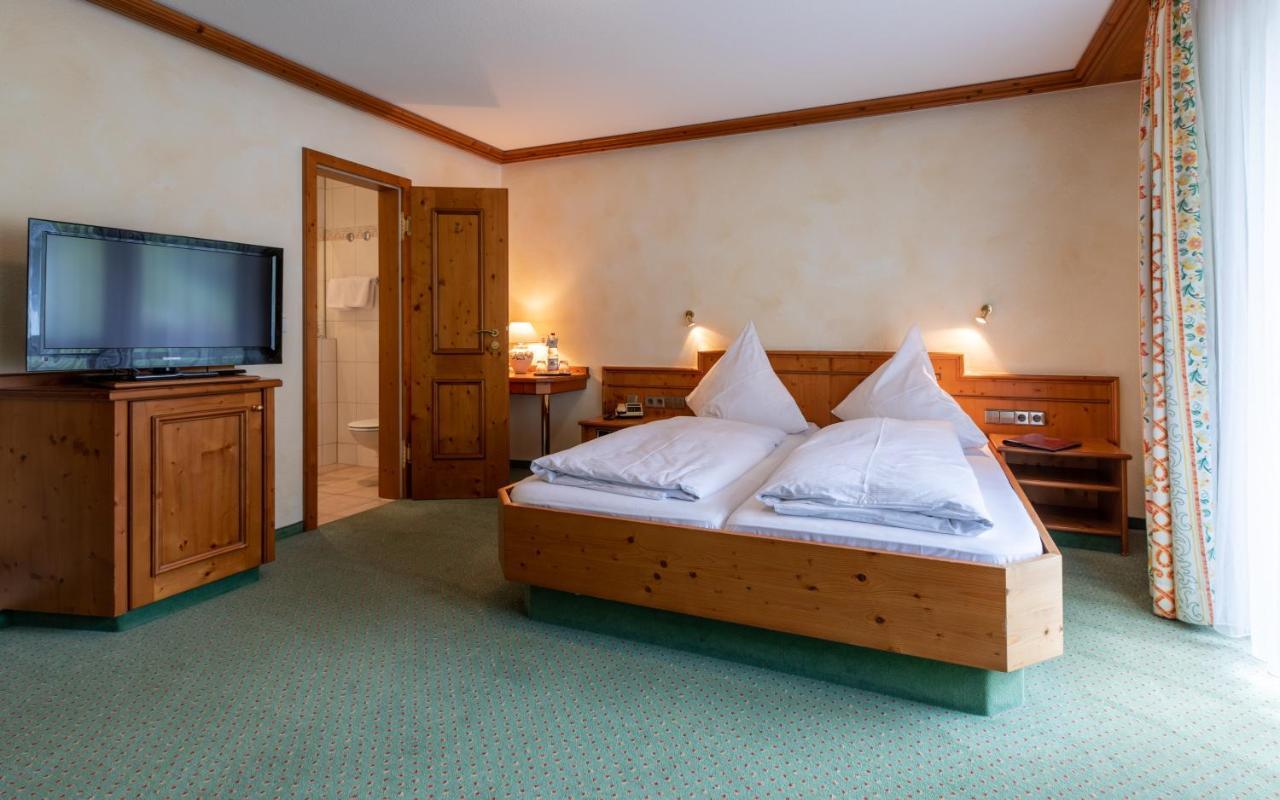 Sackmann Wanderhotel ไบเออร์สบรอนน์ ภายนอก รูปภาพ